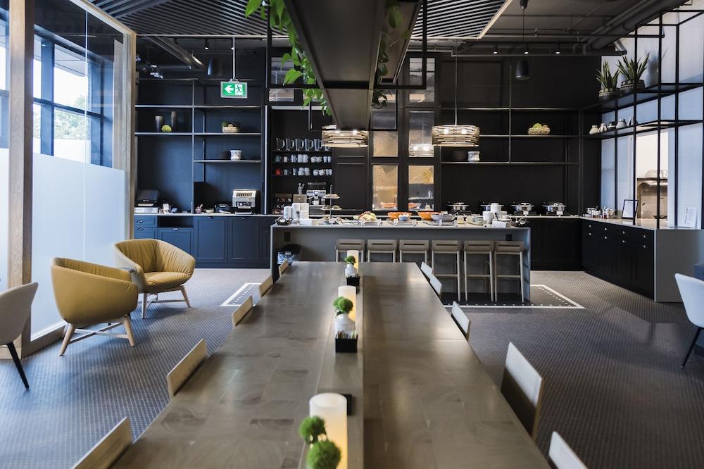 Alt Hotel Saskatoon Luaran gambar